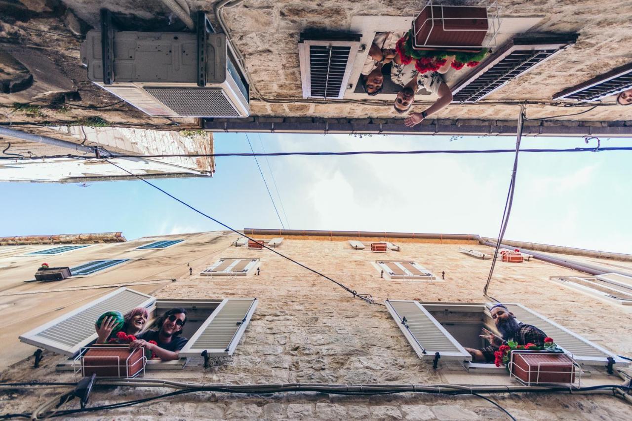 Fiesta Siesta Social Hostel Сплит Екстериор снимка