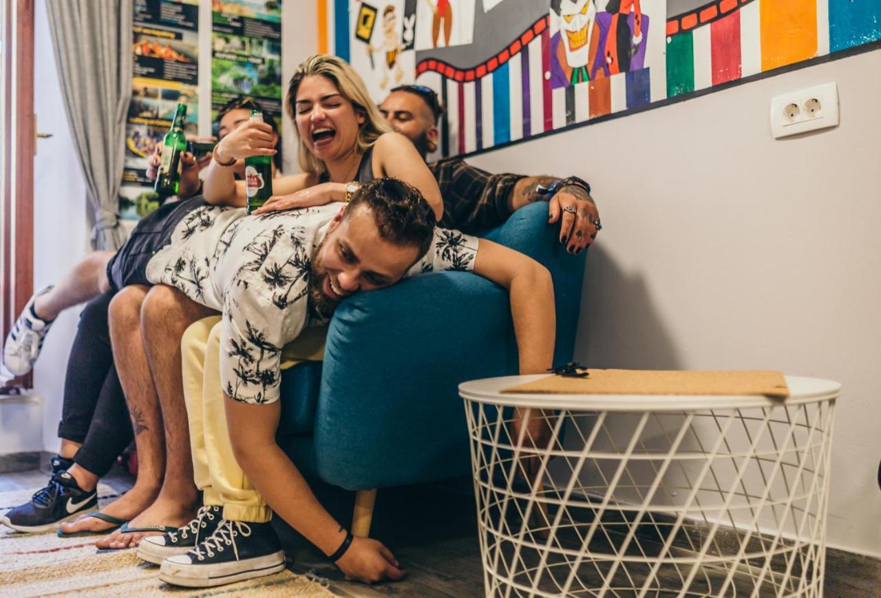 Fiesta Siesta Social Hostel Сплит Екстериор снимка